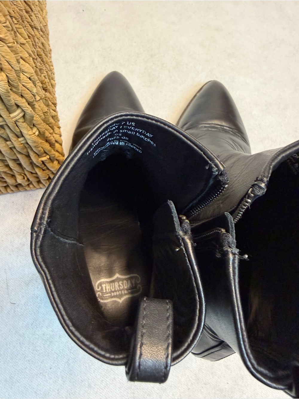 Thursday Boot Company Tempo 2” Heel Bootie Black Leather Size 7 ankle boots - Picture 12 of 14